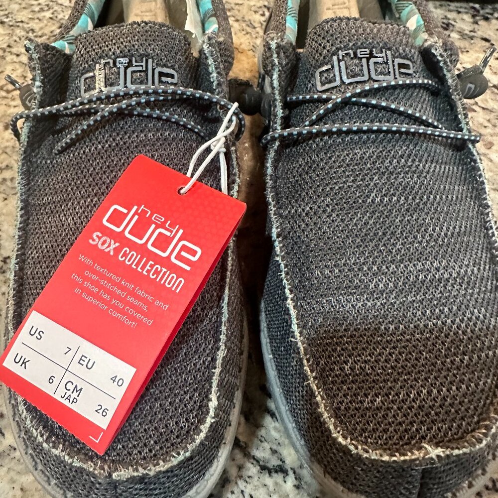 Hey Dude Men's Gray Knit Athletic Shoes with Teal Accent